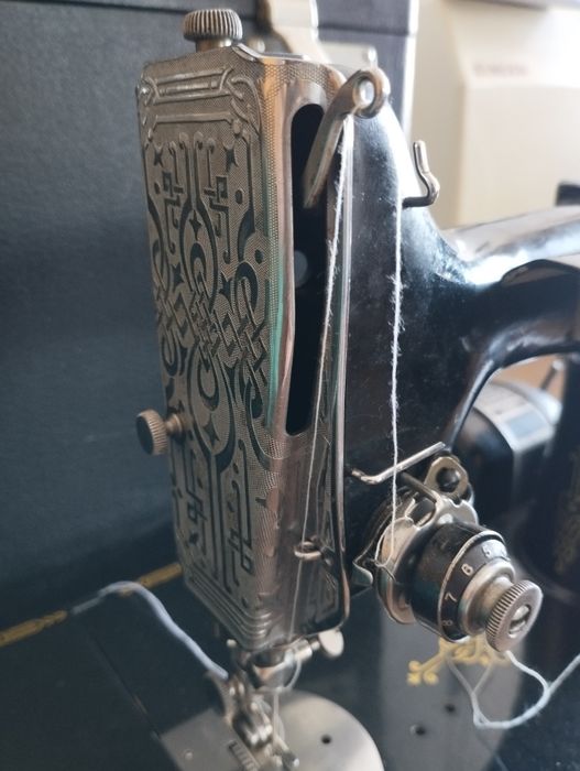 Máquina de costura elétrica SINGER