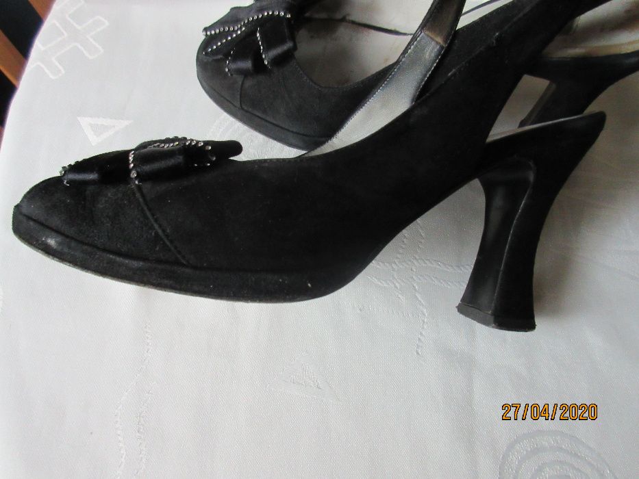 Buty zamszowe włoskie 37