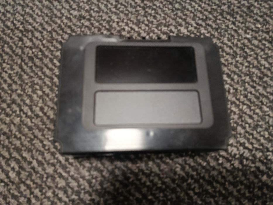 Дисплей с часами.