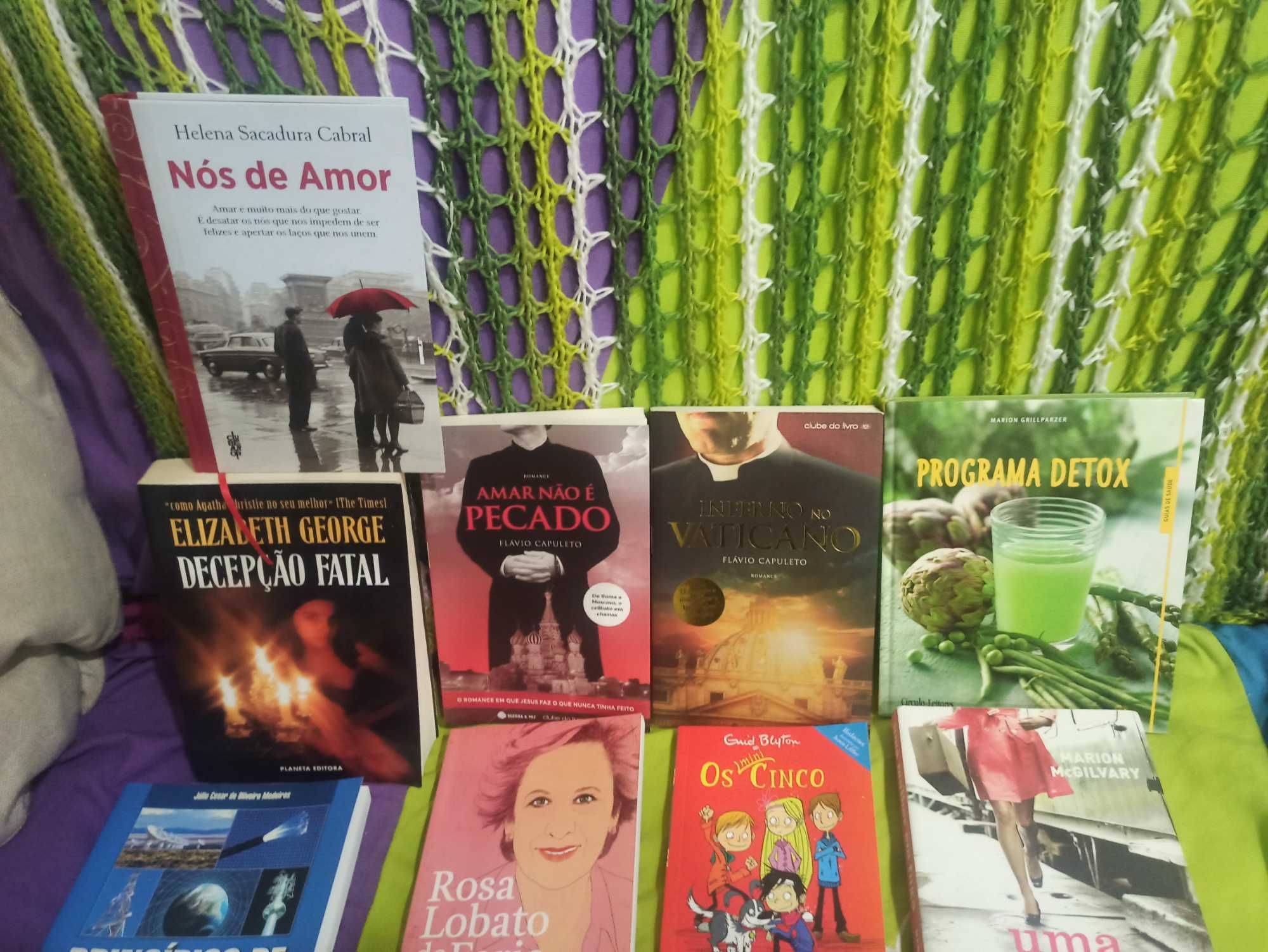 Livros variados desde 3€ a 5€