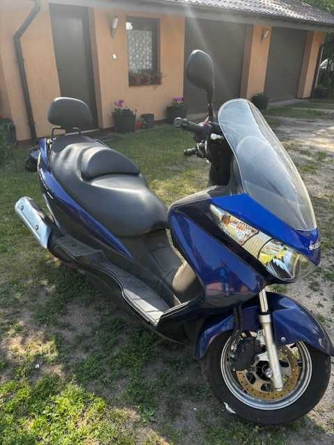 Suzuki Burgman 125