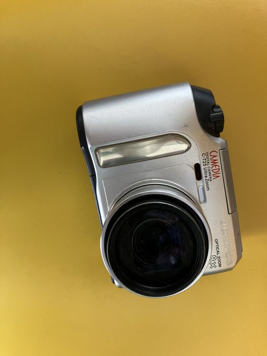 aparat cyfrowy Olympus C-725