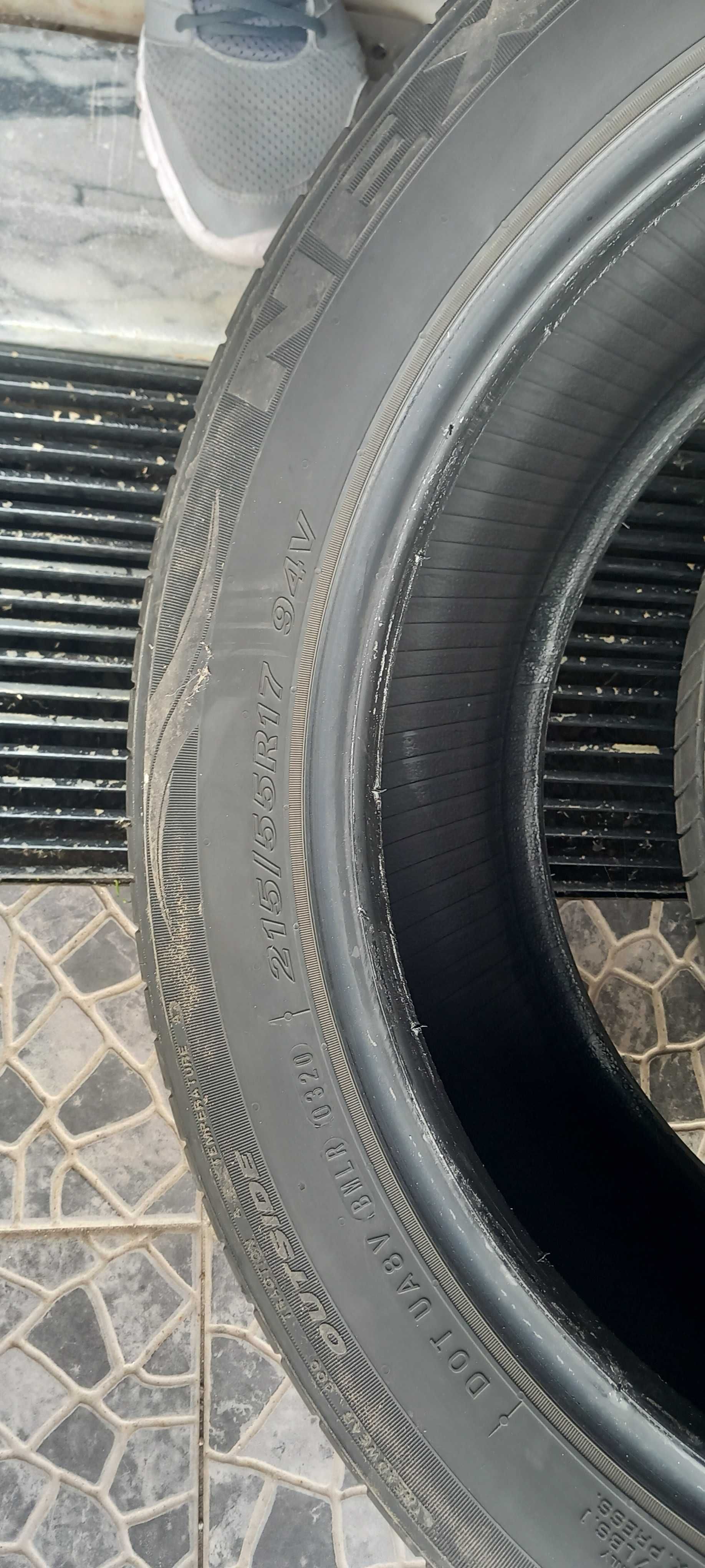 2 pneus usados  marca nfera 215/55r17