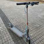 Hulajnoga elektryczna Motus Scooty 10 Gen 5 350 W 60 km