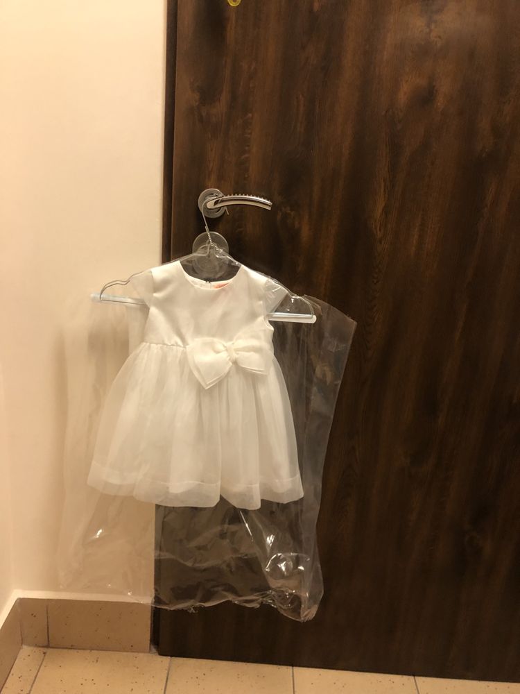 Sukienka niemowlęca do Chrztu i nie tylko