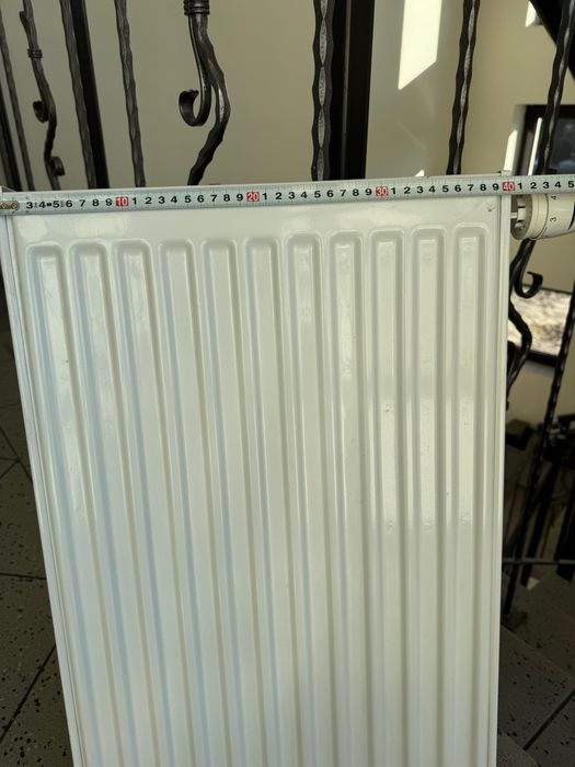 Biały grzejnik 40x60