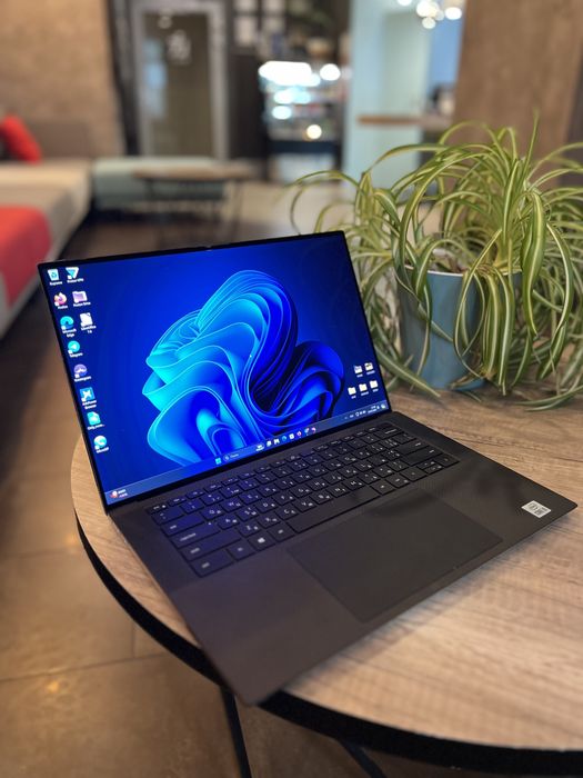 Dell XPS 15 9500 Core i9 GTX 1650Ti 32Gb 4K display