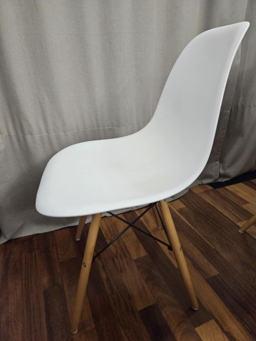 Krzesła komplet 4 szt