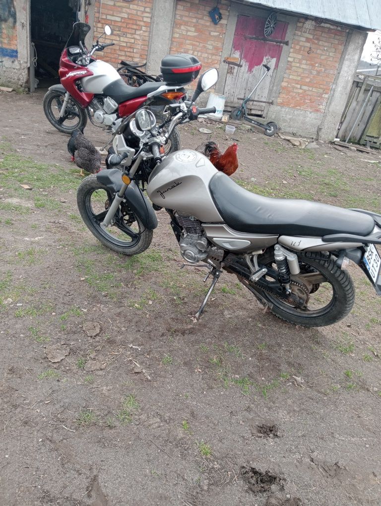 Junak 125 motocykl