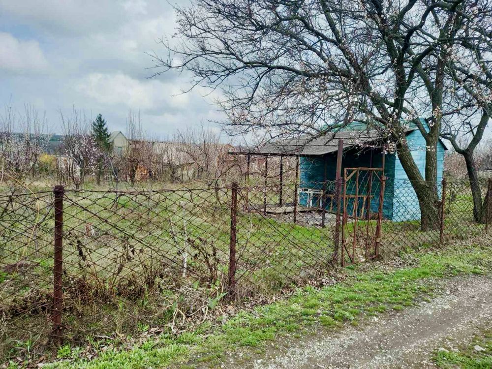 Будинок в дачному кооперативі