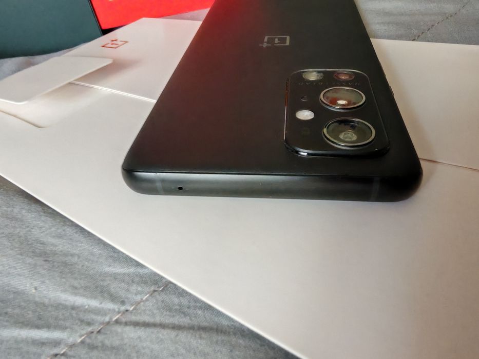 OnePlus 9 Pro 12/256, повний комплект, без ремонту, без вигорання