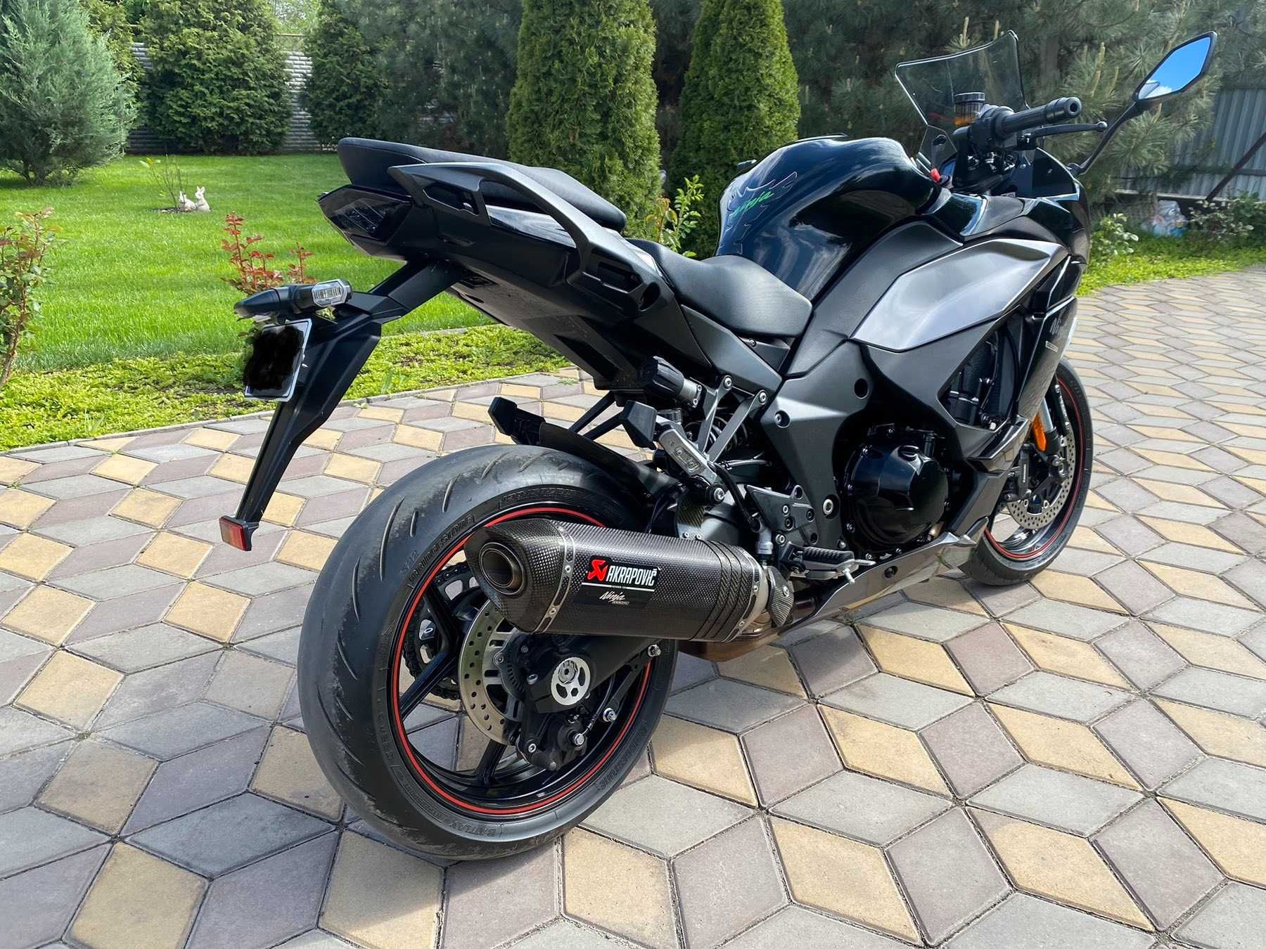Продаю KAWASAKI Ninja Z1000SX 2023 год