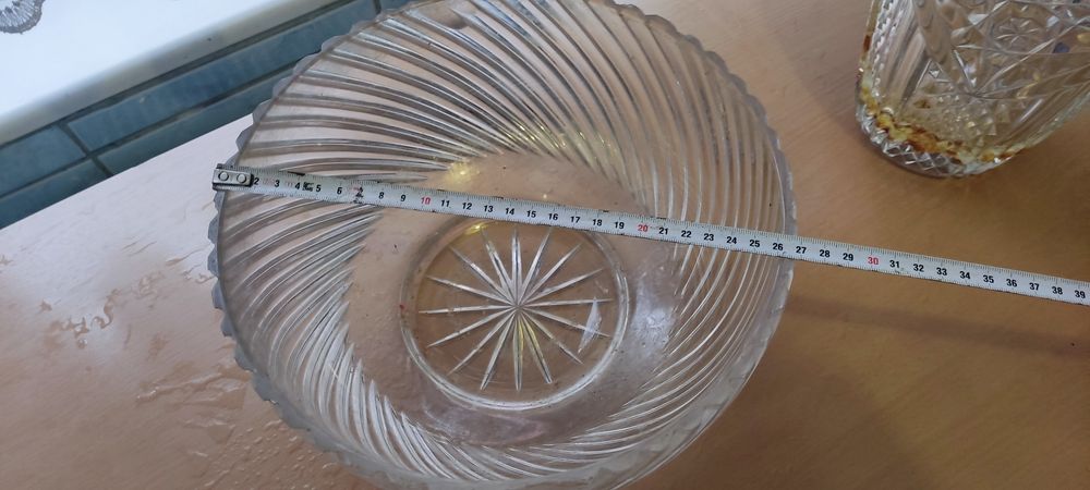 Duży kryształ taki jak na zdjeciach