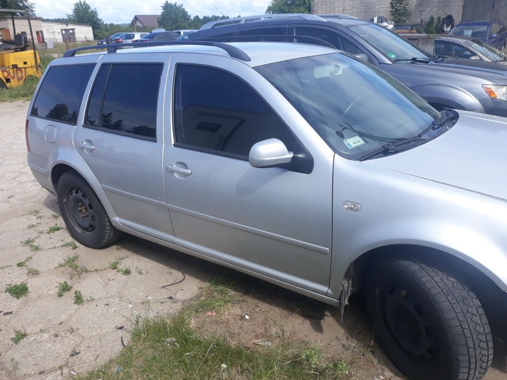 Vw golf IV 1.9 tdi 101 km car na części.2004 r.