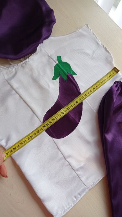 Костюм баклажана