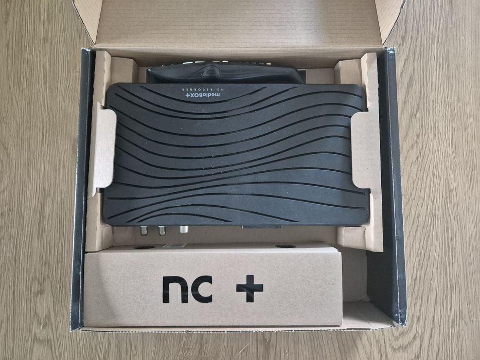 Tuner satelitarny Dekoder Media Box +