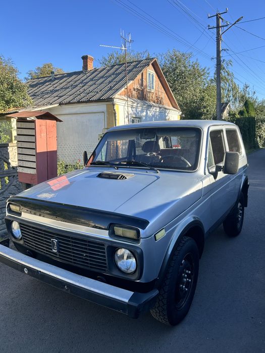 Нива 2121 газ/бенз 5стп