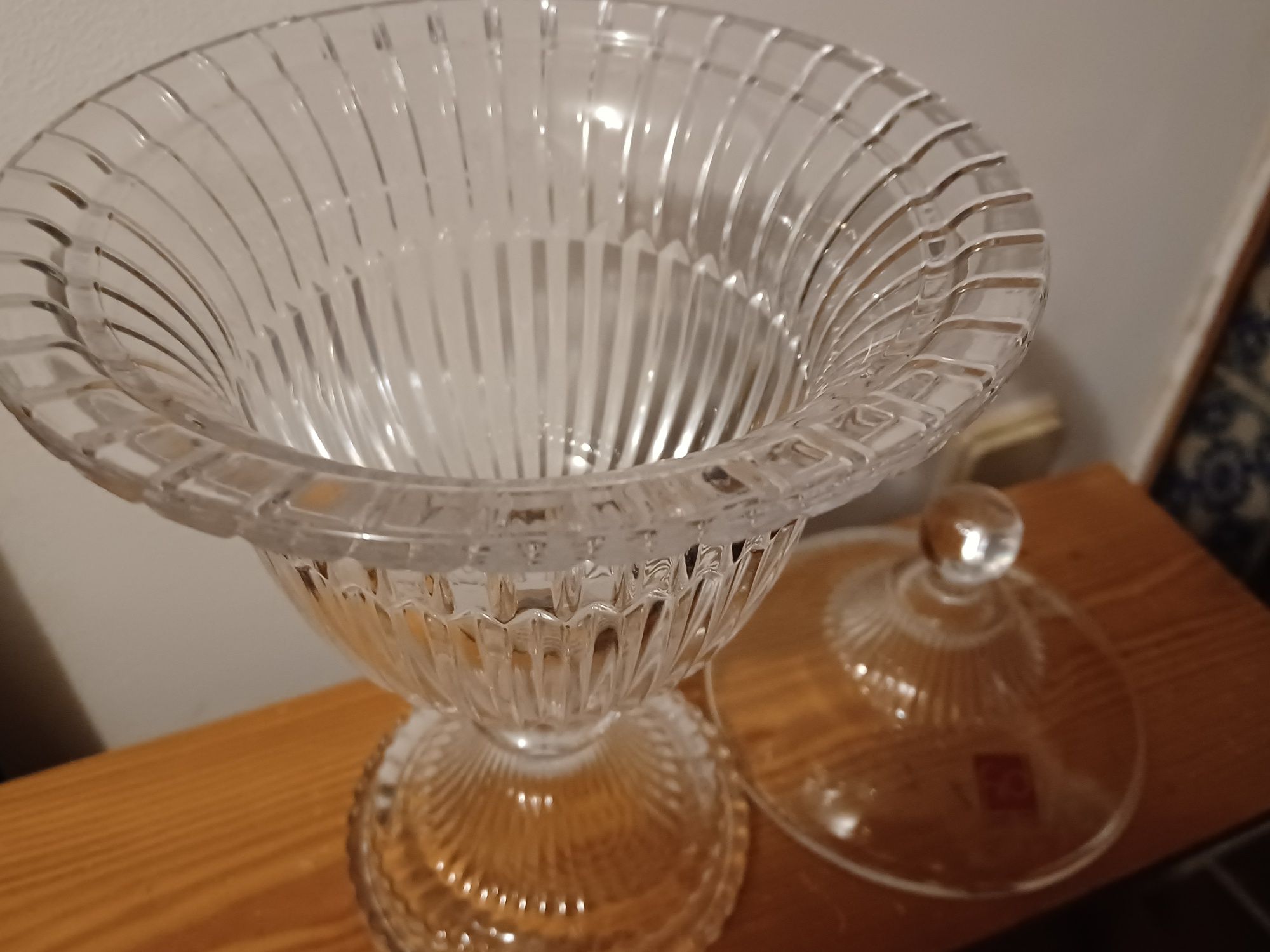 Taça com tampa cristal