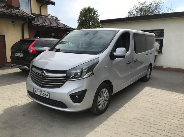 Wynajem Busa 9 osób, dostawcze na truskawke autolawety, osob. blasz