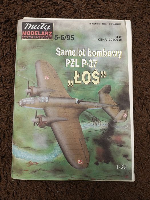 Mały modelarz łoś PZL p-37