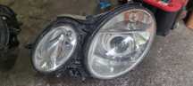 W211 lampy przód xenon prawa lewa