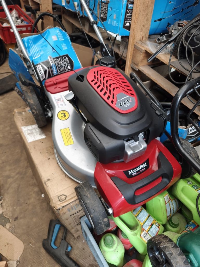 Kosiarka spalinowa HONDA Mountfield SP53H 167cm3 51cm napęd 4,4KM
