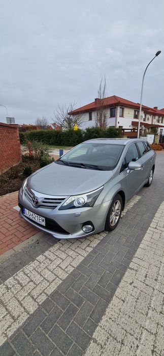 Toyota Avensis Toyota Avensis Premium, Salon Polska, b. dobry stan, serwis ASO, Navi