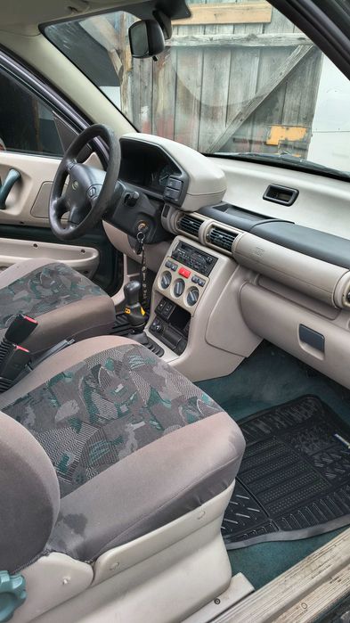 Samochód Land Rover 1.8