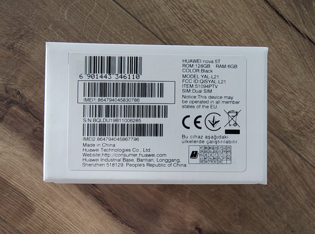 Smartfon Huawei Nova 5T Czarny stan Idealny