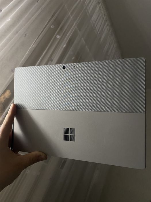 Microsoft Surface Pro 4