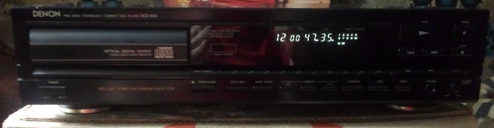 Проигрыватели Denon DCD-920, Sanyo TP-1020UM, дека TOSHIBA PC-335