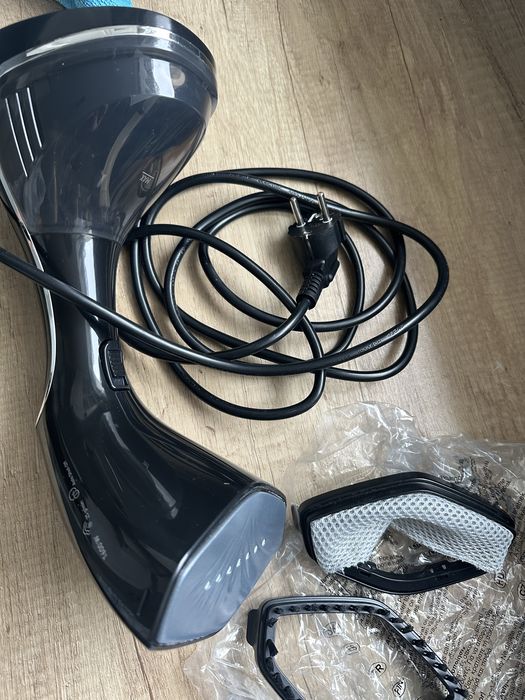 Parownica do ubrań BEKO STM4116B