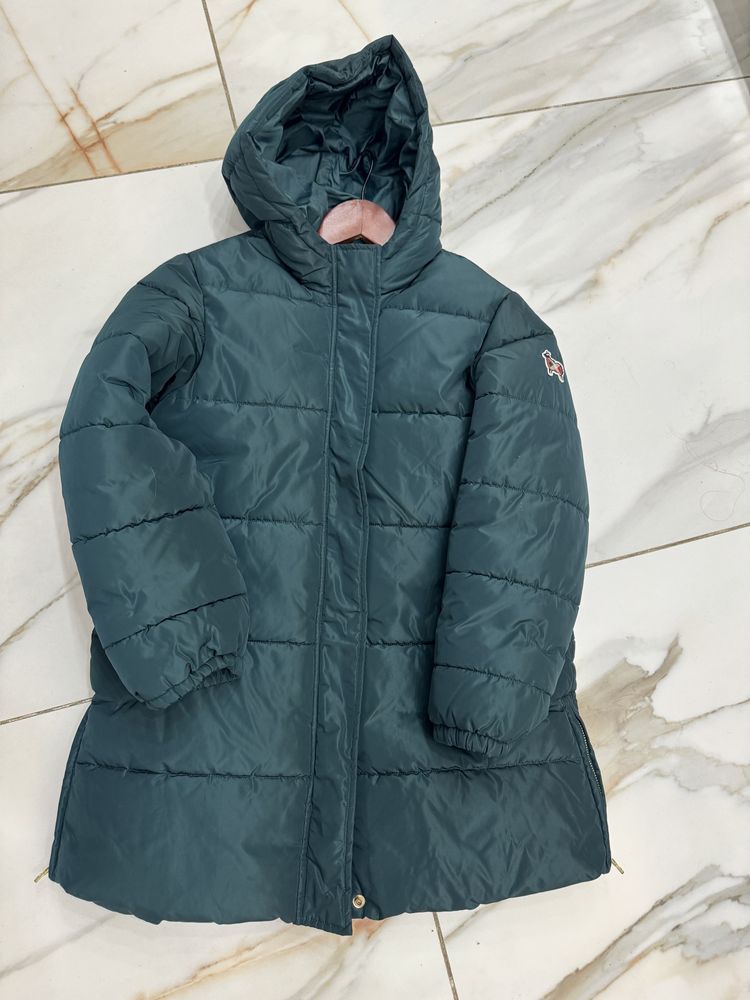 Зимова куртка benetton 10-11 р 150см