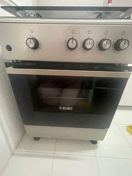 Fogão KUBO < 1 ano de uso