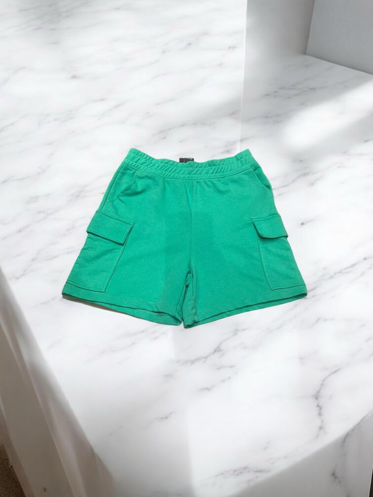 Nowe zielone szorty damskie Primark XS (34/36), z kieszeniami cargo