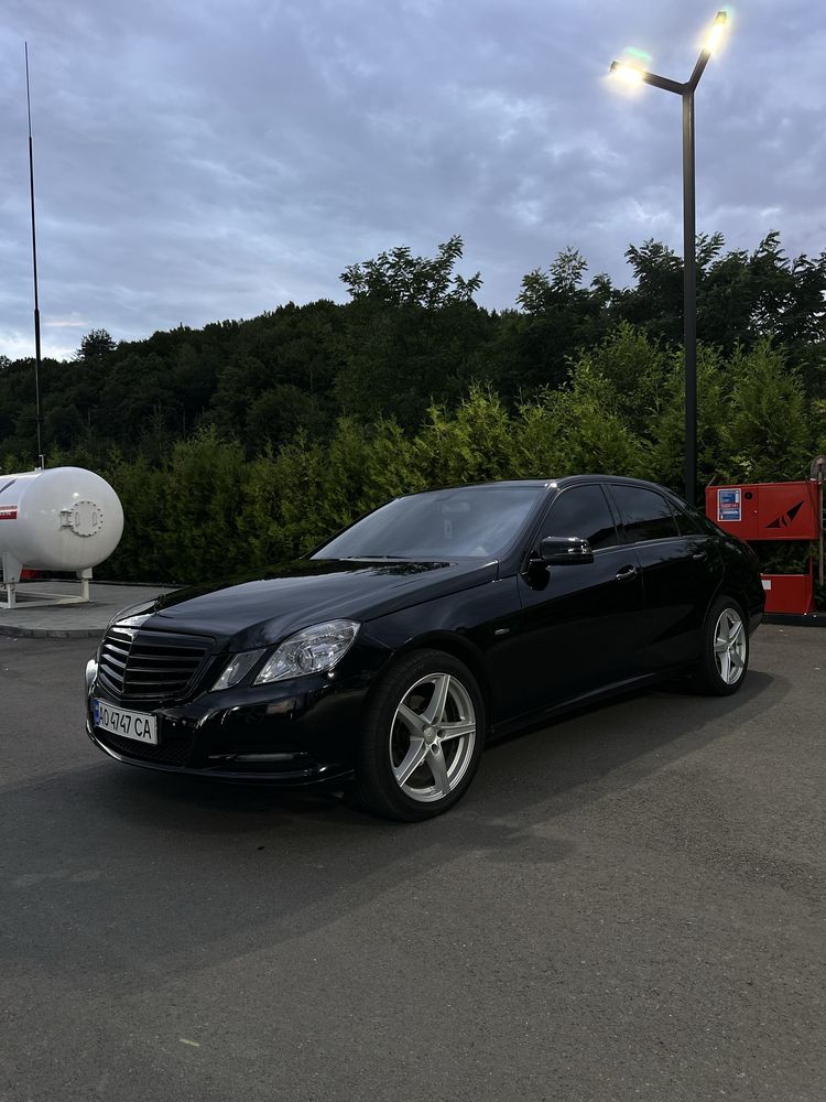 Mercedes-Benz w212