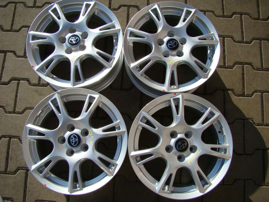 a452 5x100 Toyota Yaris Verso S Prius 6jx15