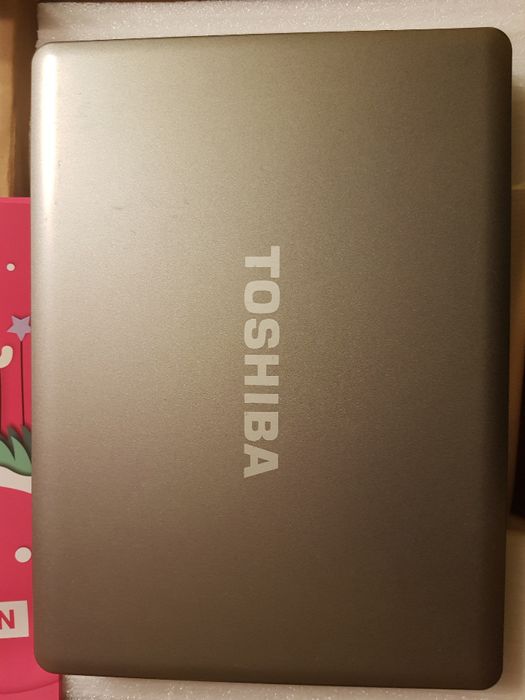 Toshiba Satellite Pro U400-15N
