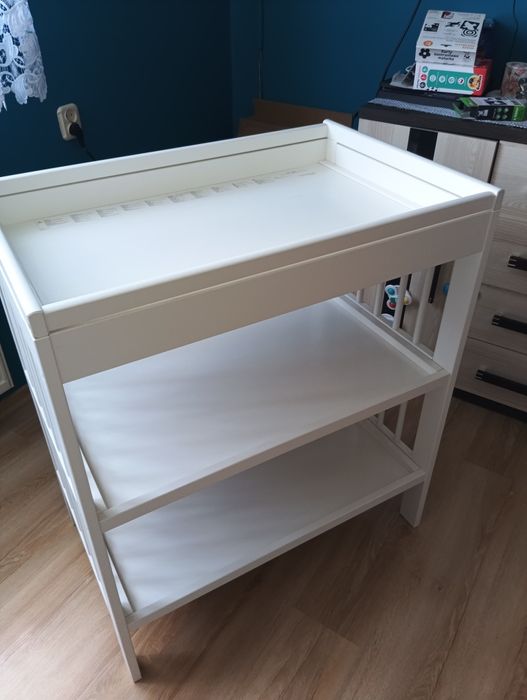 Przewijak wolnostojący