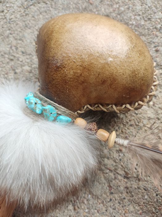 Grzechotka szamańska ze skóry Jelenia