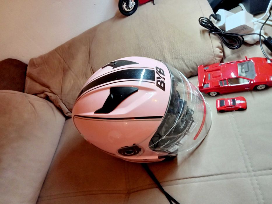 Capacetes Variedade 89€. Oportunidades