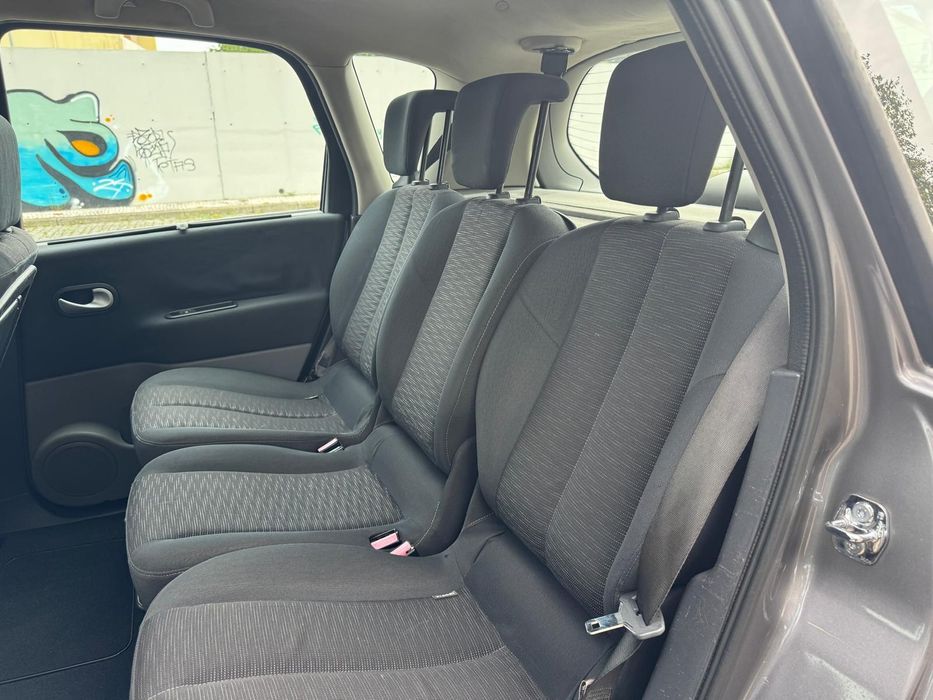 Renault Scenic 1.5 Dci