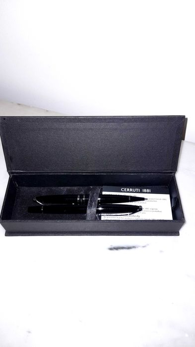 Conjunto caneta e lapiseira da marca Cerruti