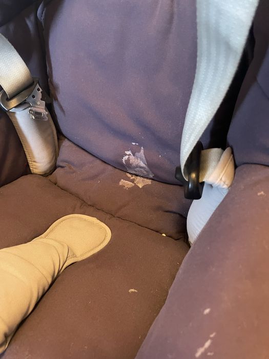 Cadeira auto Maxi-cosi com sinais de uso