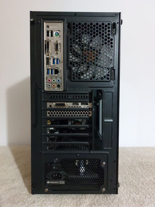 Sprzedam komputer gamingowy z RTX 2060 12GB, Ryzen 7 1700x.