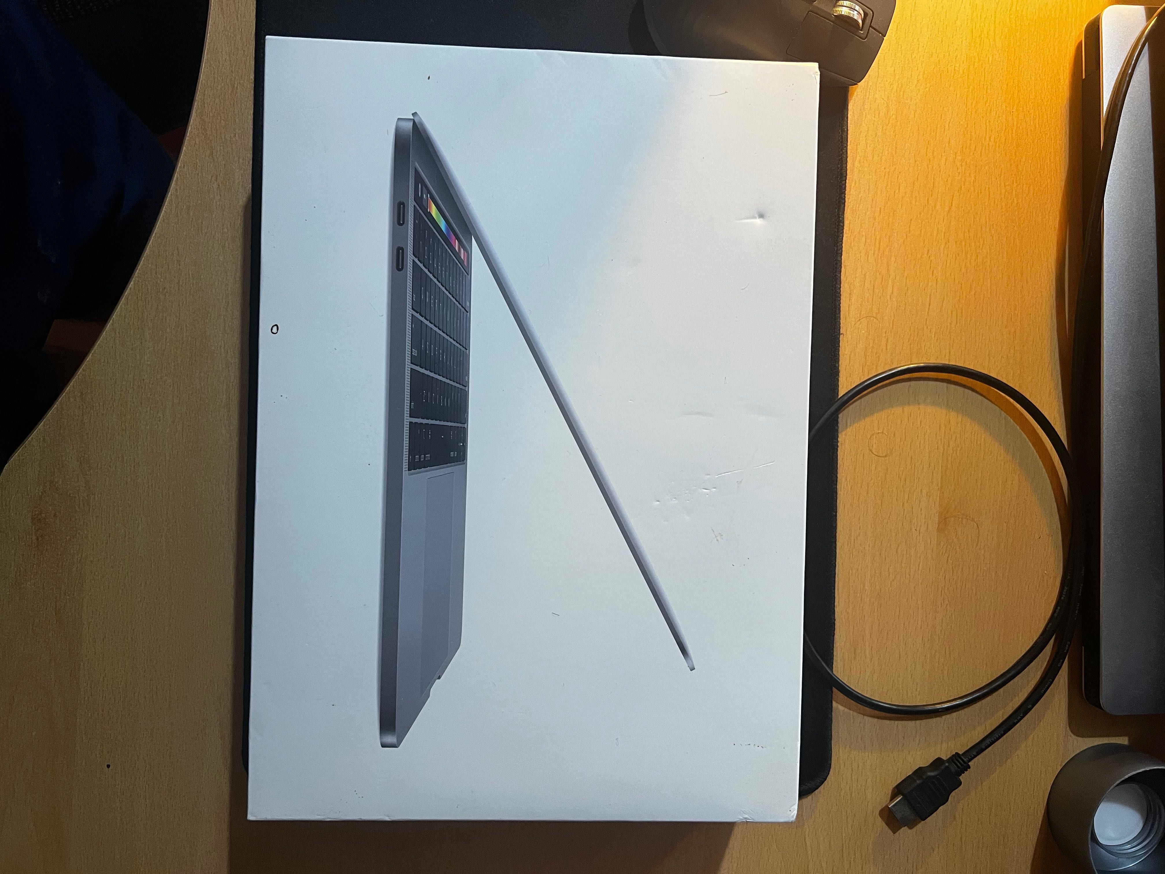 MacBook Pro Retina 13 (2019) - Core i5 - 8GB SSD 128