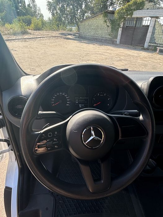 Sprinter 2020 3.0 дизель Спарка 5тонн