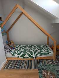 Łóżko drewniane domek
