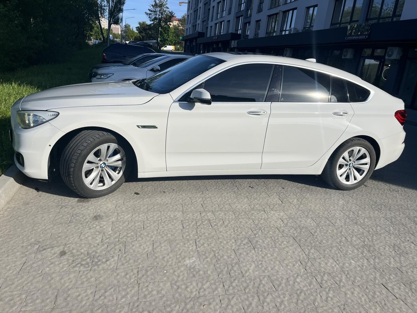 БМВ 5GT 2014р 3.0бензин