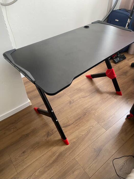 Компʼютерний стіл RZTK Cobra RGB Carbon